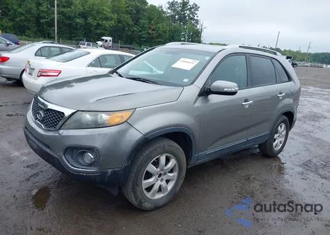 2012 Kia Sorento Lx z USA, uszkodzony, nr VIN 5XYKT4A68CG197394